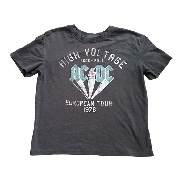 AC/DC Gray Graphic Band Baby Tee Short Sleeved Cropped Shirt - Picture 2 of 4